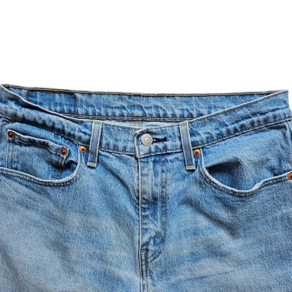 levi’s 512 light-wash jeans